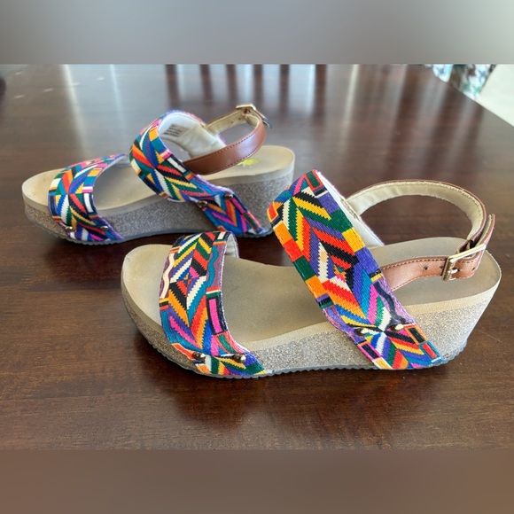 Volatile Wedge Sandals - Women’s Multi-Color, Cork Wedge Sandal. Size 7 - Picture 6 of 7